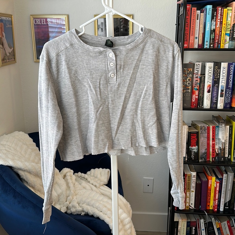 Cropped Long Sleeve